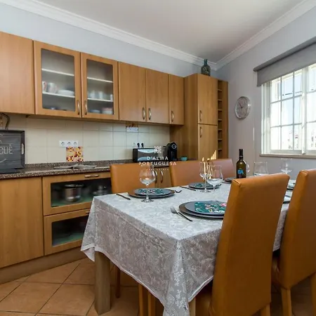 Casa Rafael Албуфейра